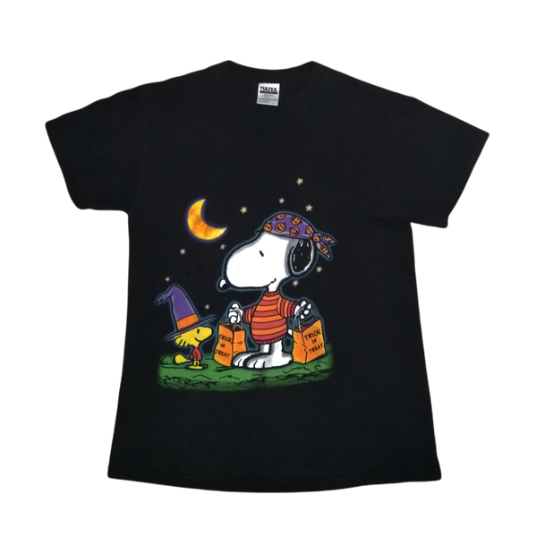 Vintage Snoopy Trick or Treating T-shirt (M)